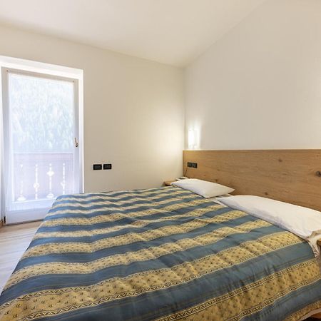 Albergo Arnica 卡纳泽伊 外观 照片