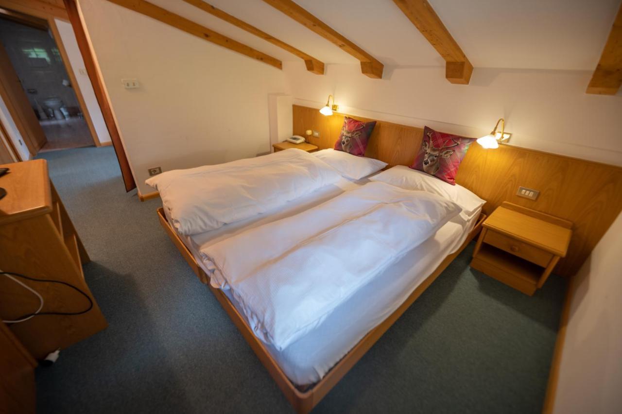 Albergo Arnica 卡纳泽伊 外观 照片