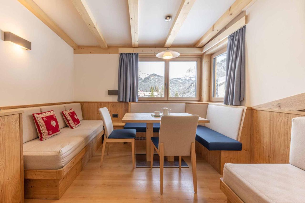 Albergo Arnica 卡纳泽伊 外观 照片